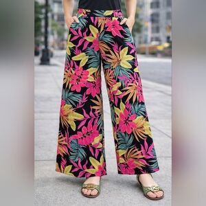 77 Park Tropical Floral Wide-Leg Pants NWT Size M